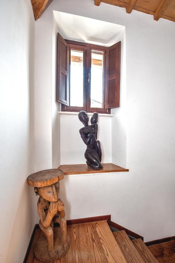 B&B Bone Novelle Dimora Storica Palazzo Zuzi Л'Акуила Экстерьер фото