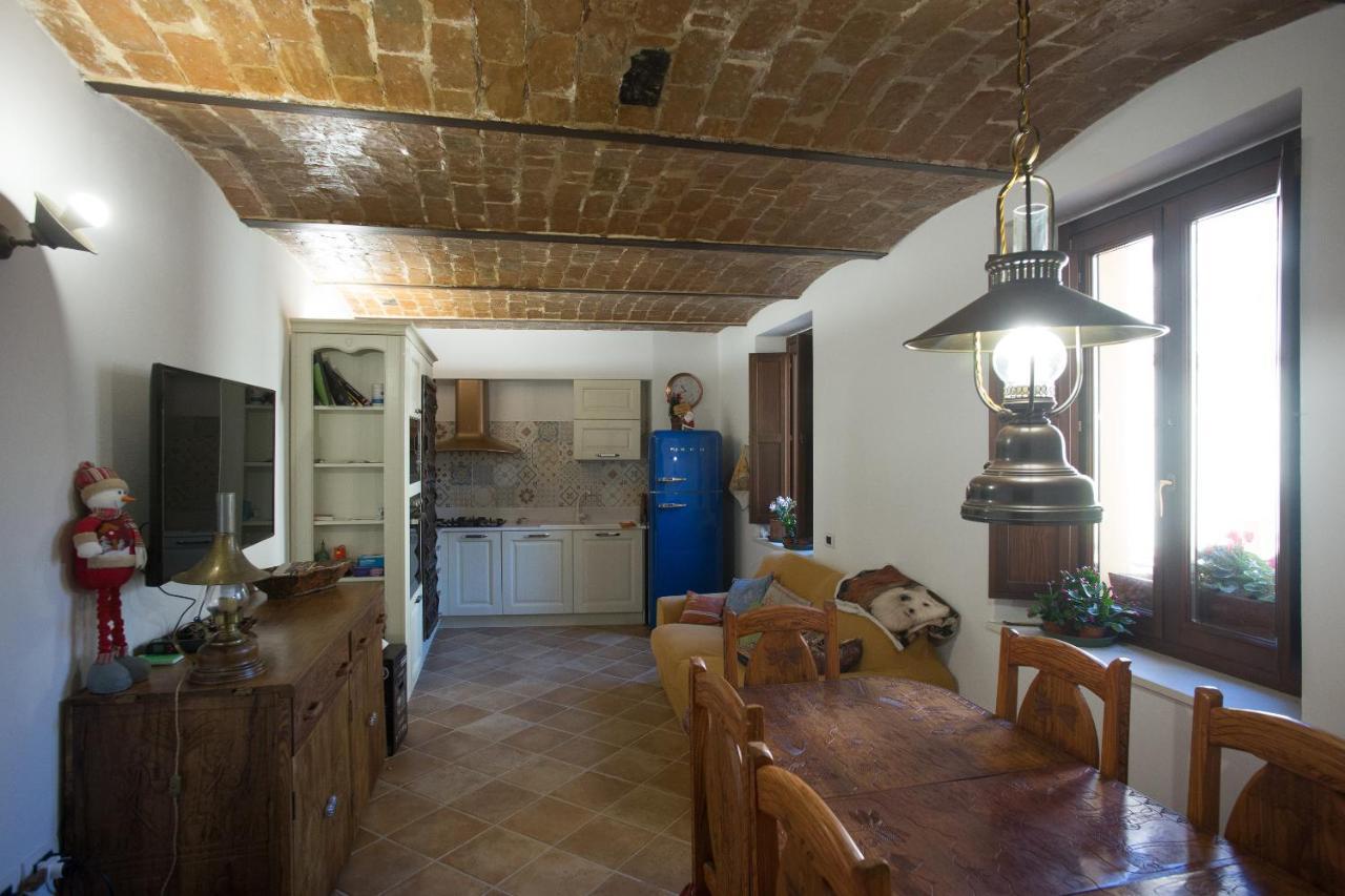 B&B Bone Novelle Dimora Storica Palazzo Zuzi Л'Акуила Экстерьер фото